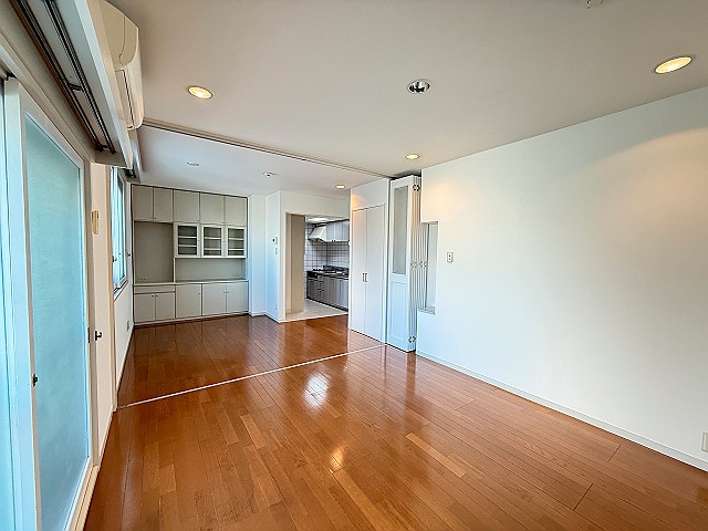 ▶<Font color=#009900>��W���A</Font><Font color=#FF6600></Font><Font color=#FF6600></Font> ���b�N�X�}���V����405���� <Font color=red></Font>51.68����2DK�A����168,000�~�A���v��A��1/�~1�iJR�R��� �V��v�ۉw �k��5���j