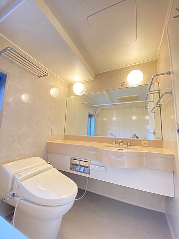 304�������ʑ�